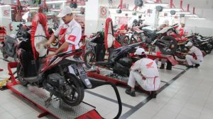 Biaya Servis Motor Paket Lengkap