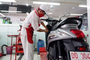 Paket Biaya Servis Motor Ringan Honda